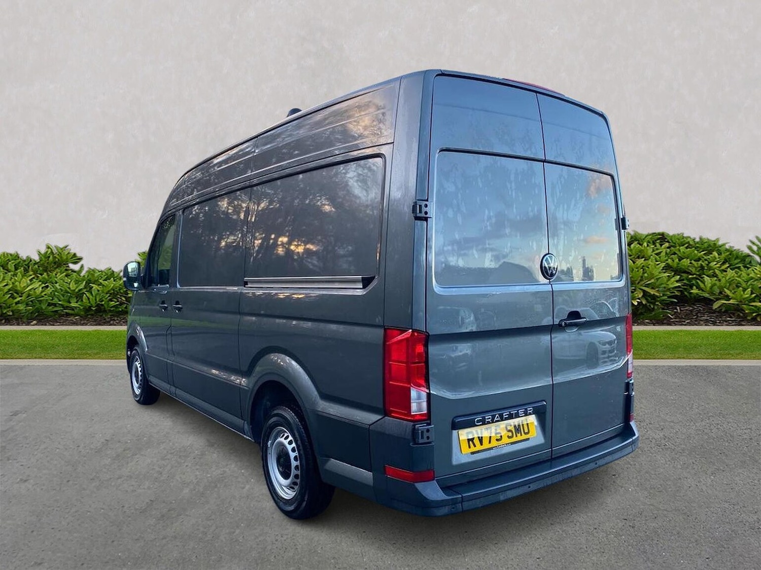 Used Volkswagen Crafter 2025 for sale - 77487500: Photo 2