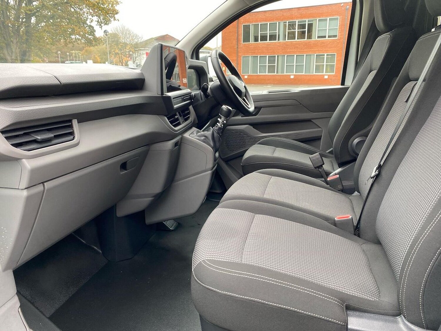 Used Volkswagen Transporter 2025 for sale - 76547687: Photo 16