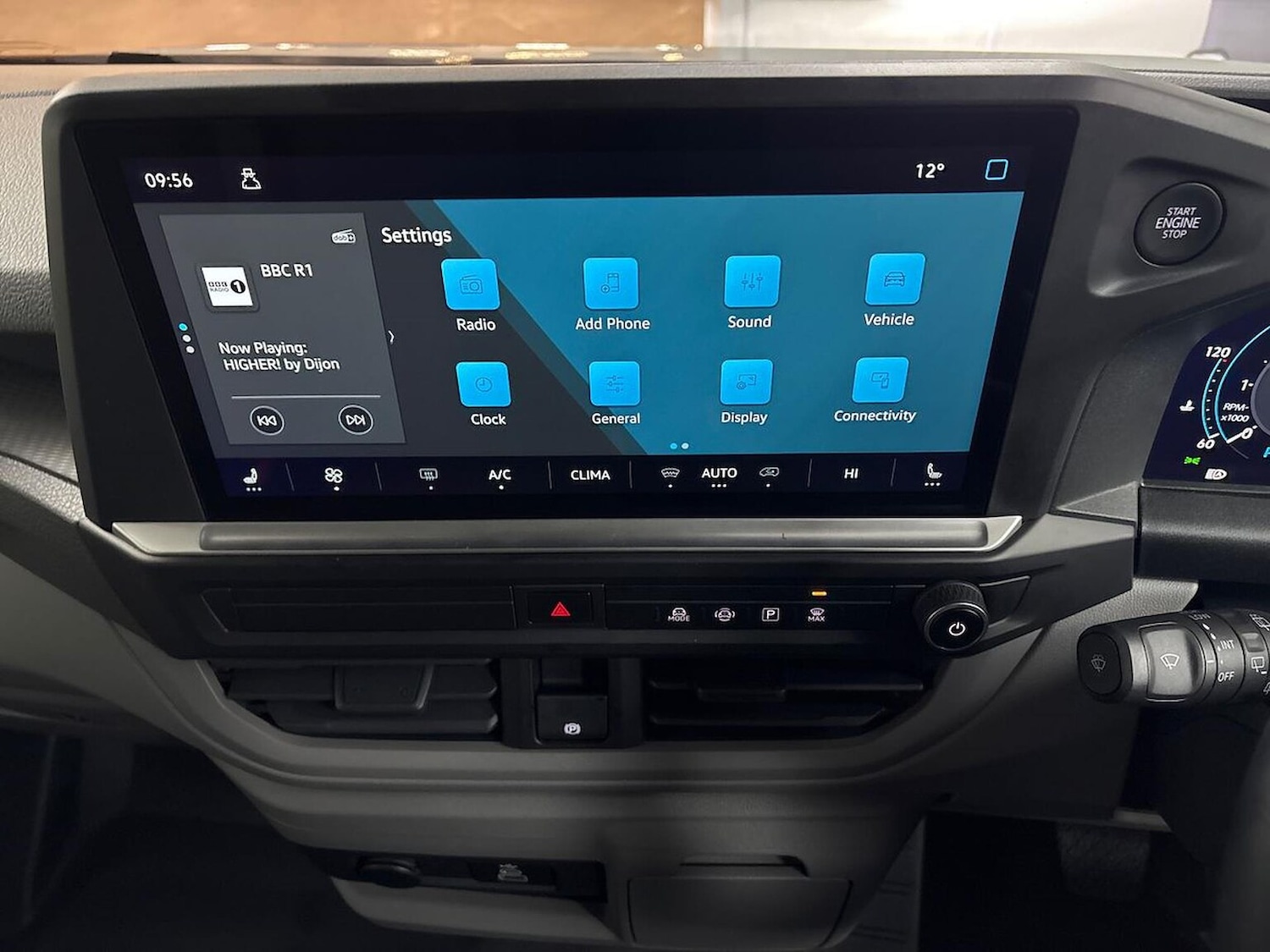 Used Volkswagen Transporter 2025 for sale - 77542515: Photo 11