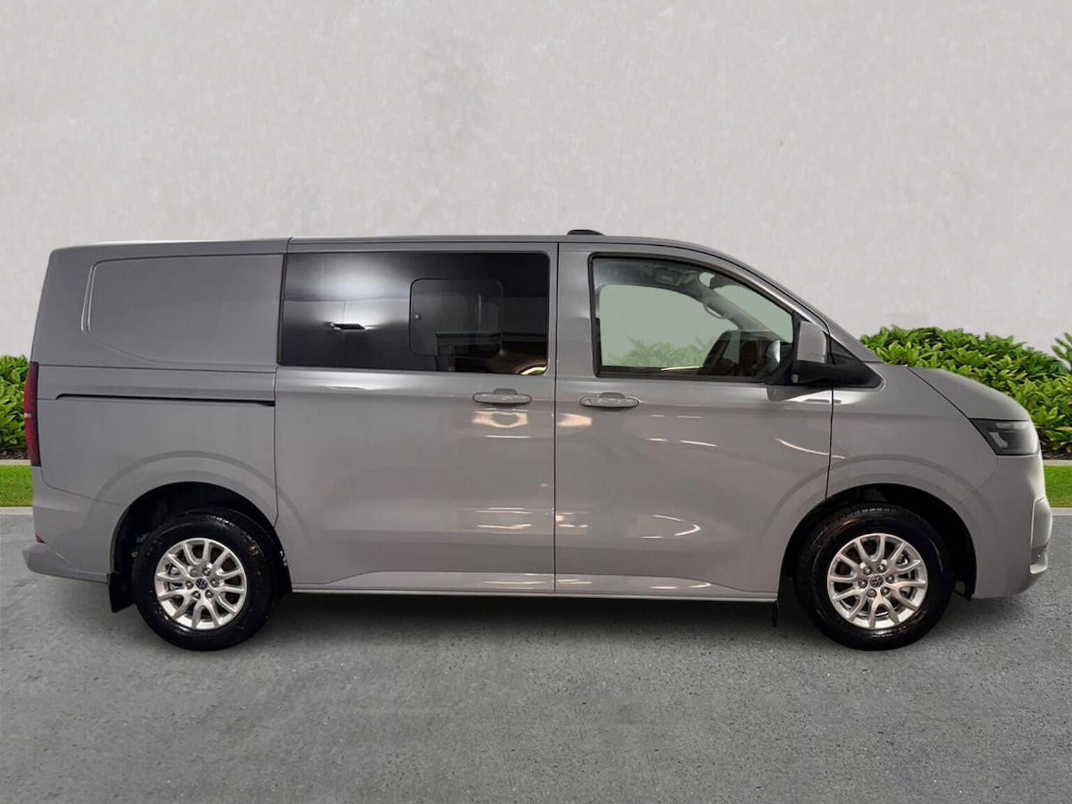 Used Volkswagen Transporter 2025 for sale - 77542515: Photo 3