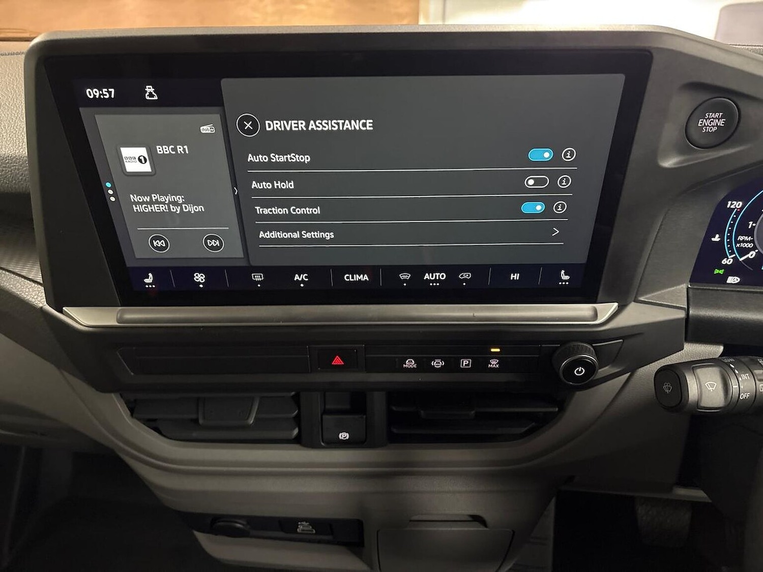 Used Volkswagen Transporter 2025 for sale - 77542515: Photo 30