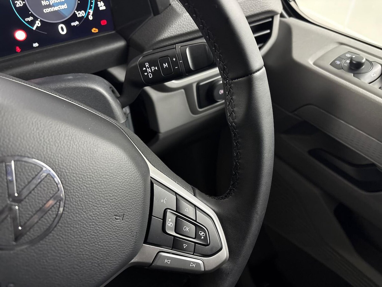 Used Volkswagen Transporter 2025 for sale - 77542515: Photo 31