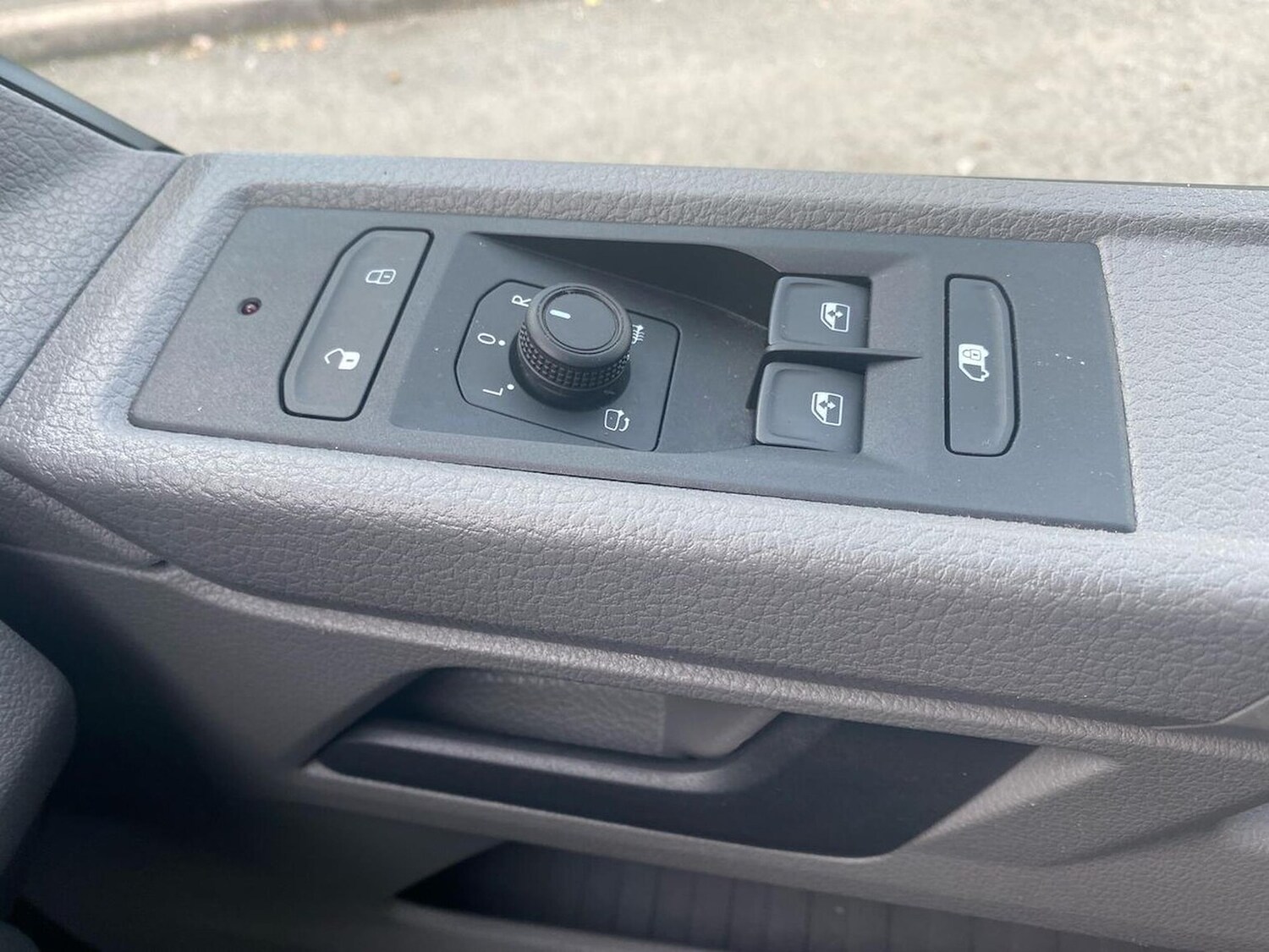 Used Volkswagen Transporter 2024 for sale - 75497887: Photo 22