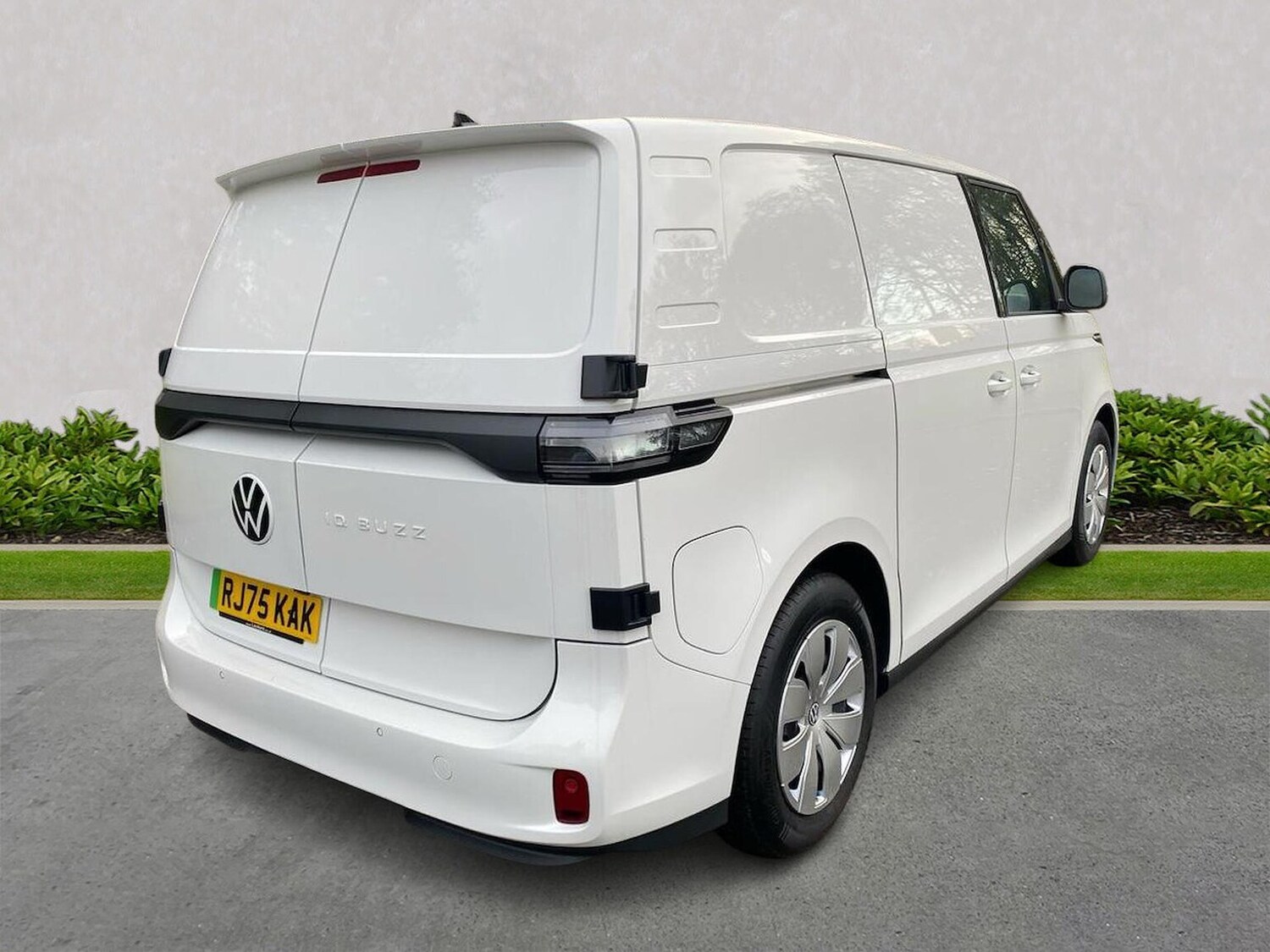 Used Volkswagen ID.Buzz 2025 for sale - 77487419: Photo 18