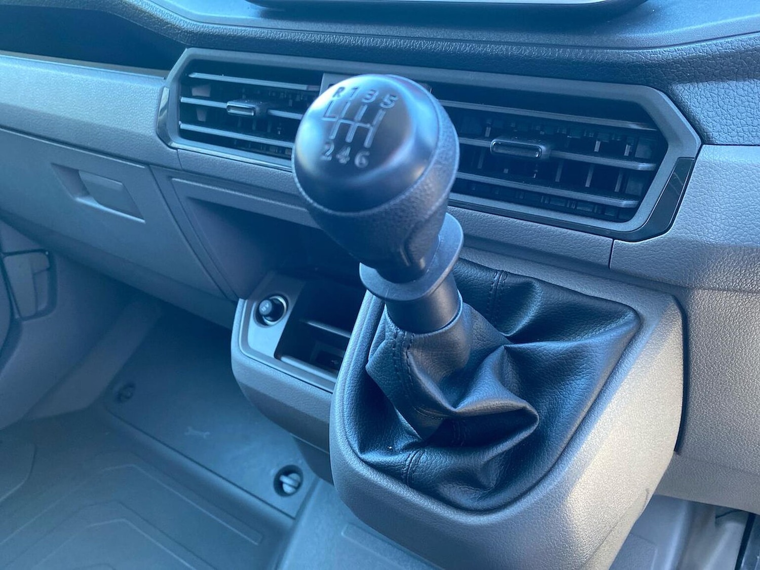 Used Volkswagen Crafter 2025 for sale - 78194546: Photo 15