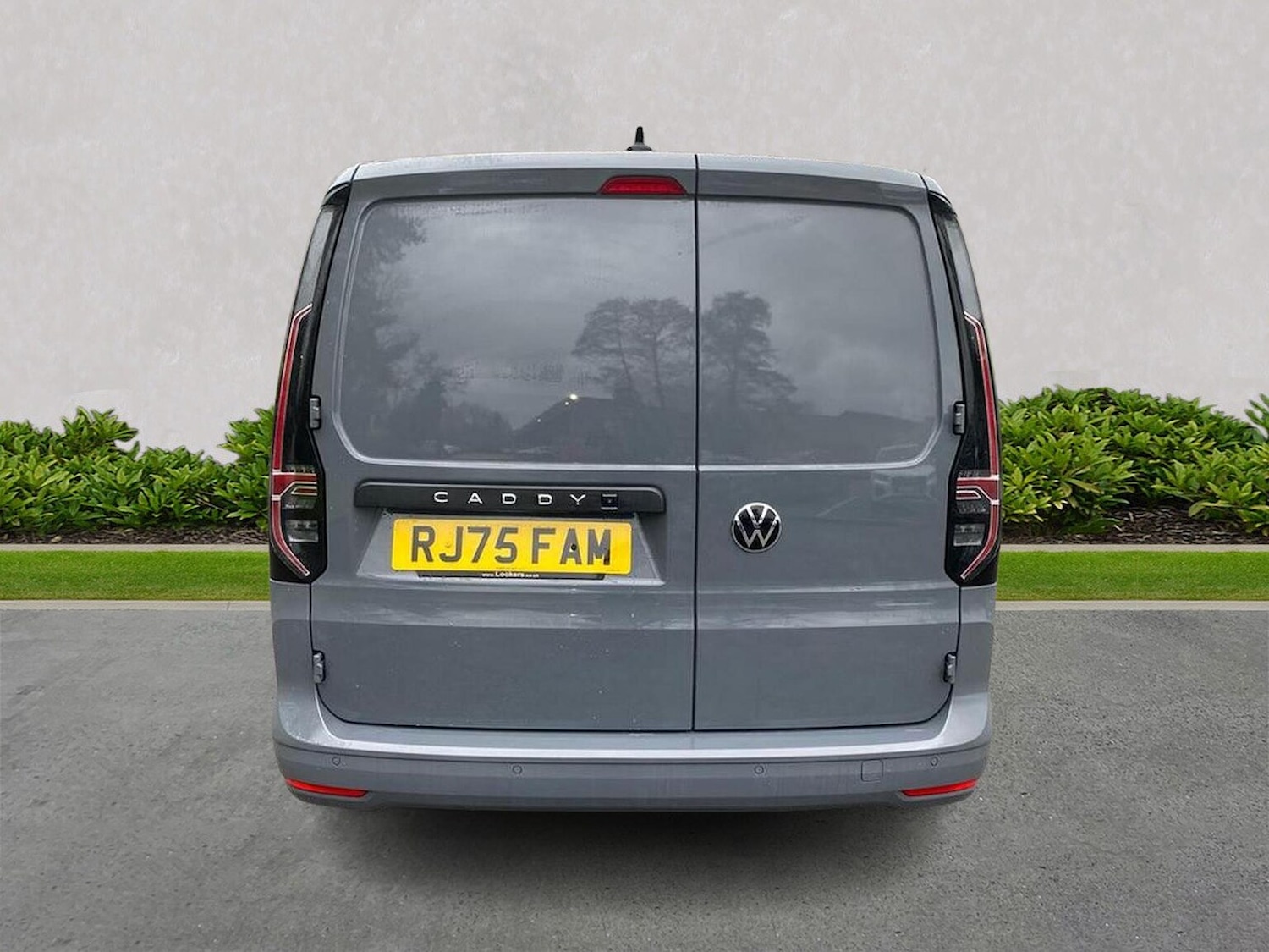 Used Volkswagen Caddy Maxi 2025 for sale - 77487355: Photo 4