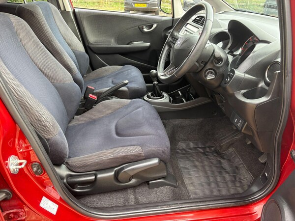 Used Honda Jazz 2014 for sale - 76214419: Photo 36