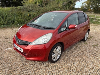 Used Honda Jazz 2014 for sale - 76214419: Photo 3