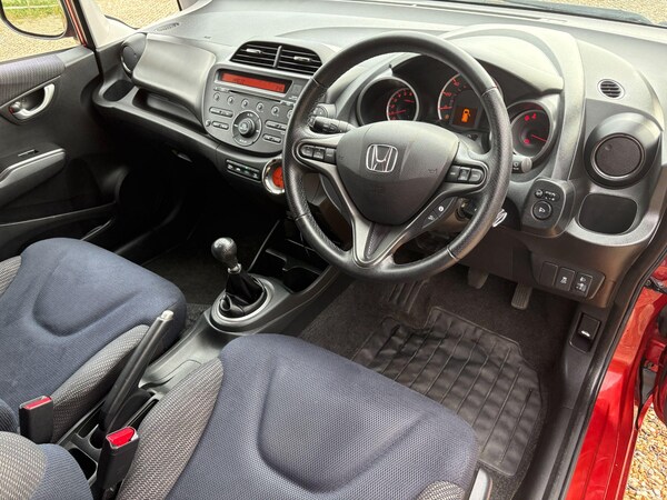 Used Honda Jazz 2014 for sale - 76214419: Photo 46