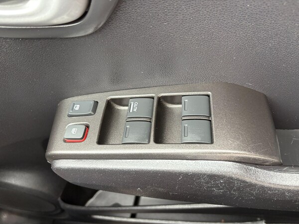Used Honda Jazz 2014 for sale - 76214419: Photo 58