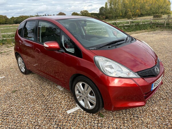 Used Honda Jazz 2014 for sale - 76214419: Photo 9