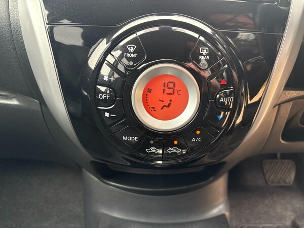 Used Nissan Note 2014 for sale - 76270347: Photo 54