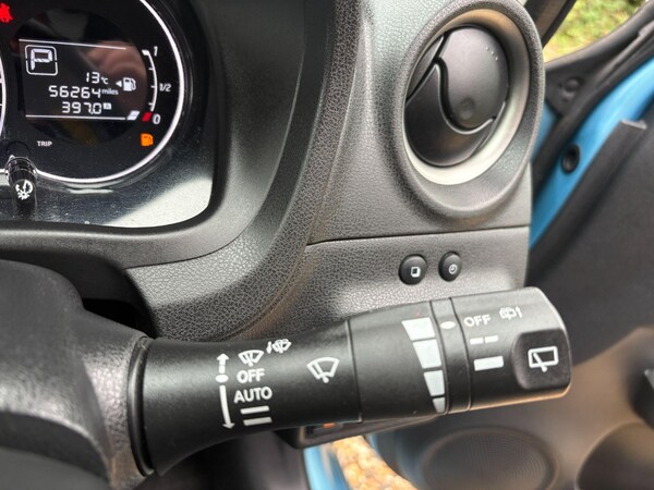 Used Nissan Note 2014 for sale - 76270347: Photo 62