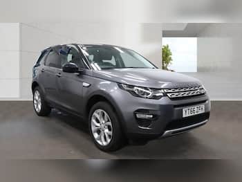 Used Land Rover Discovery Sport 2016 for sale - 79789509: Photo