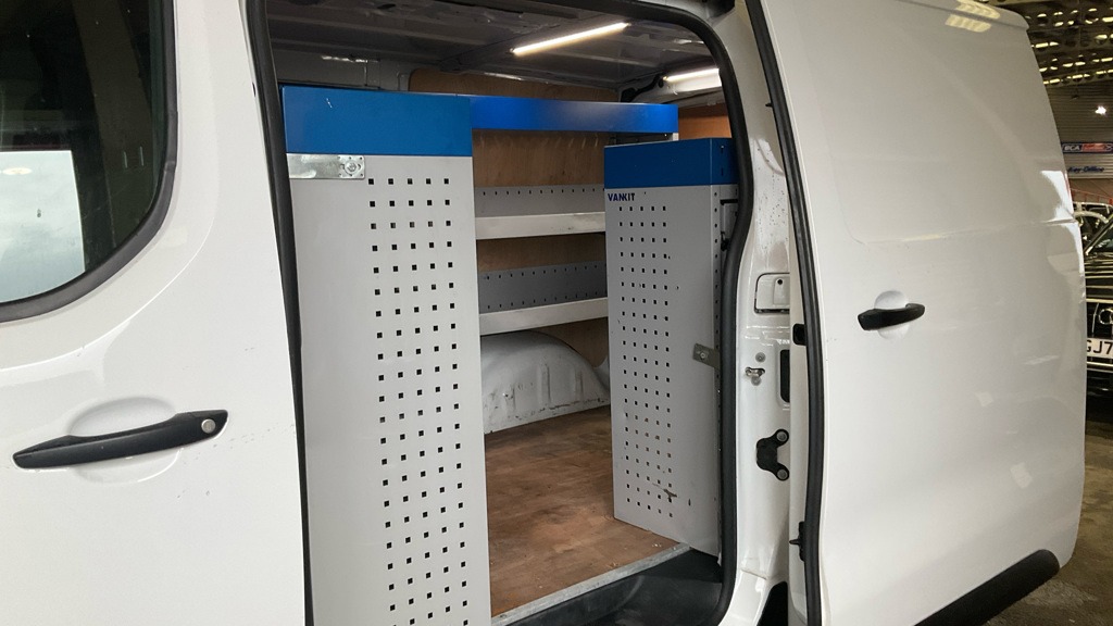 Used Vauxhall Vivaro 2022 for sale - 78149742: Photo 8