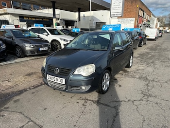 Used Volkswagen Polo 2009 for sale - 77798689: Photo