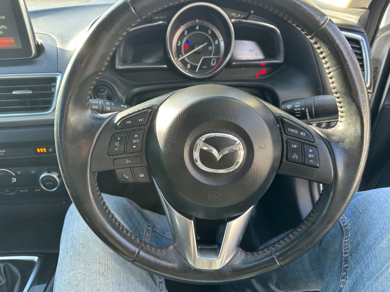 Used Mazda Mazda3 2014 for sale - 77798693: Photo 10