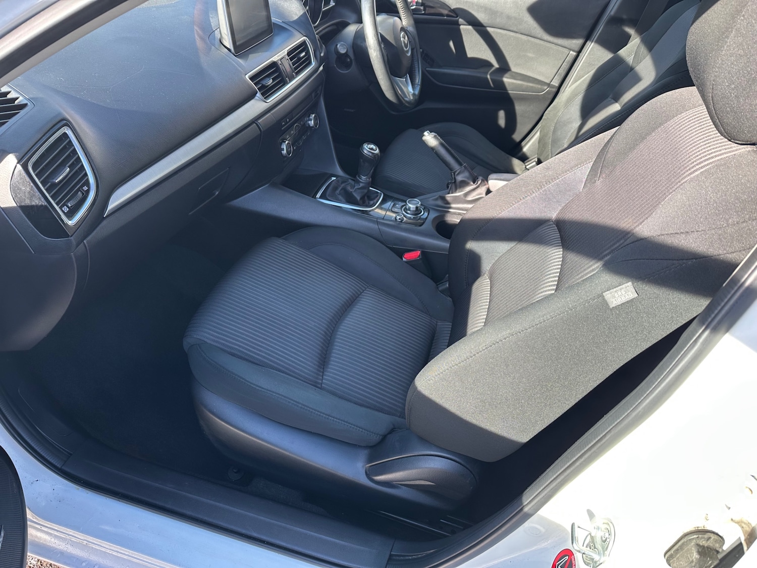 Used Mazda Mazda3 2014 for sale - 77798693: Photo 24