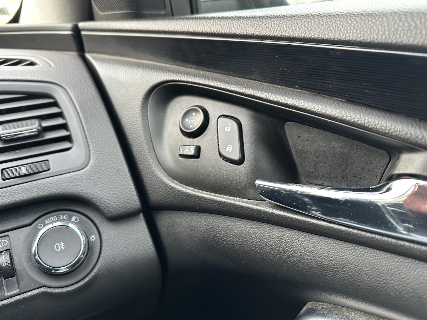 Used Vauxhall Insignia 2016 for sale - 77039169: Photo 27