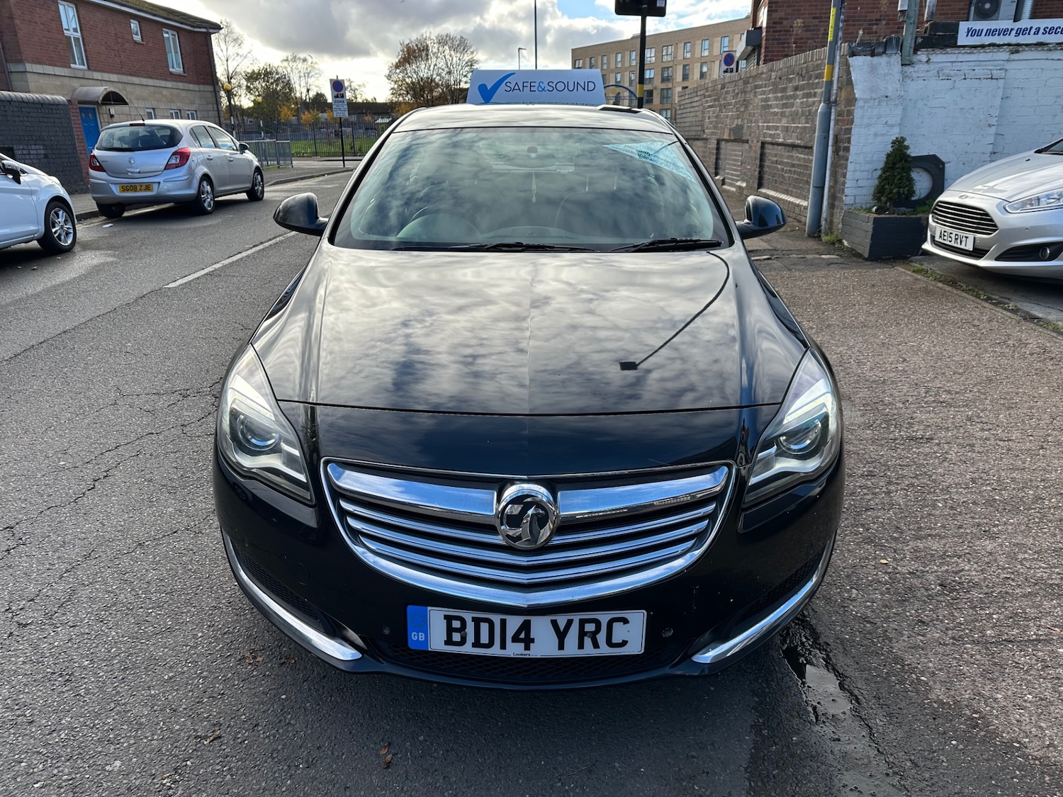 Used Vauxhall Insignia 2014 for sale - 76594546: Photo 2