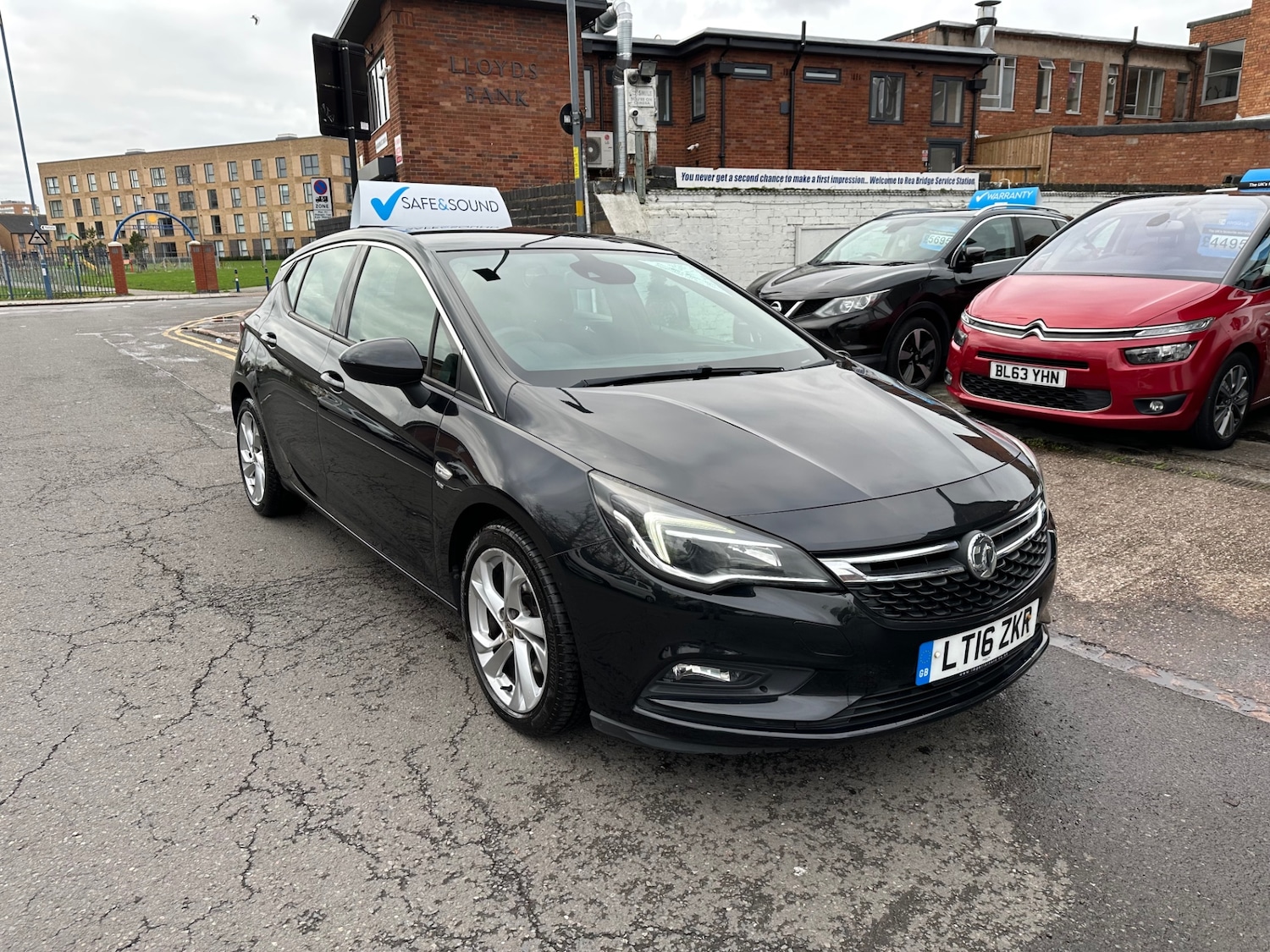 Used Vauxhall Astra 2016 for sale - 76829478: Photo 1