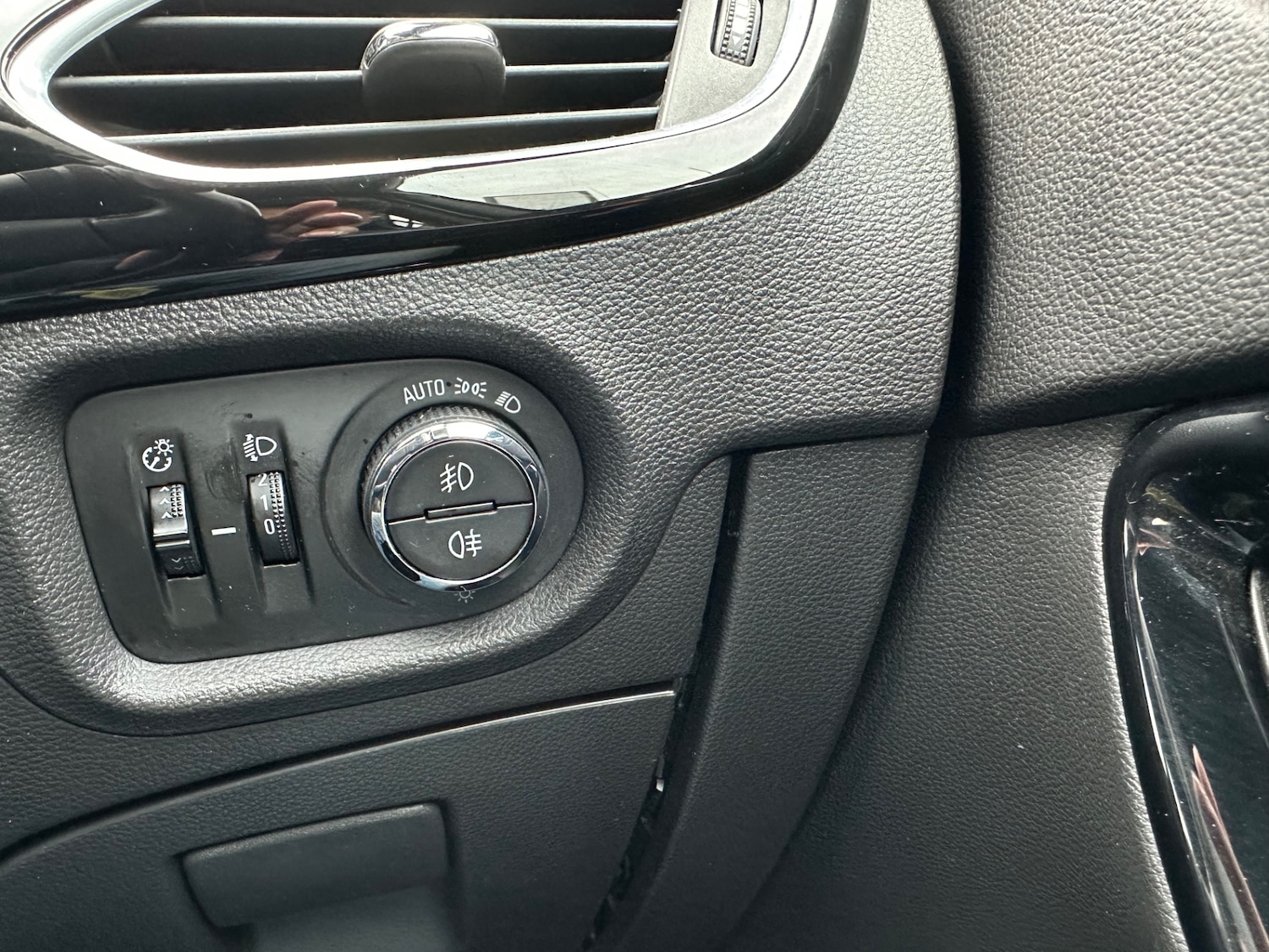 Used Vauxhall Astra 2016 for sale - 76829478: Photo 23