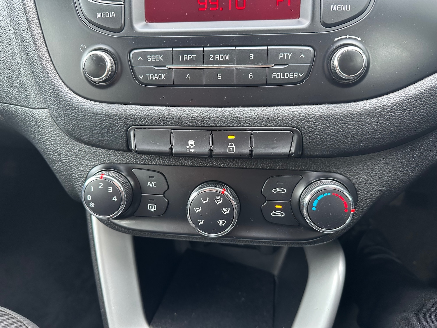 Used Kia Ceed 2013 for sale - 77782095: Photo 20