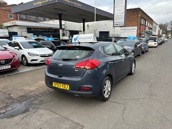 Used Kia Ceed 2013 for sale - 77782095: Photo