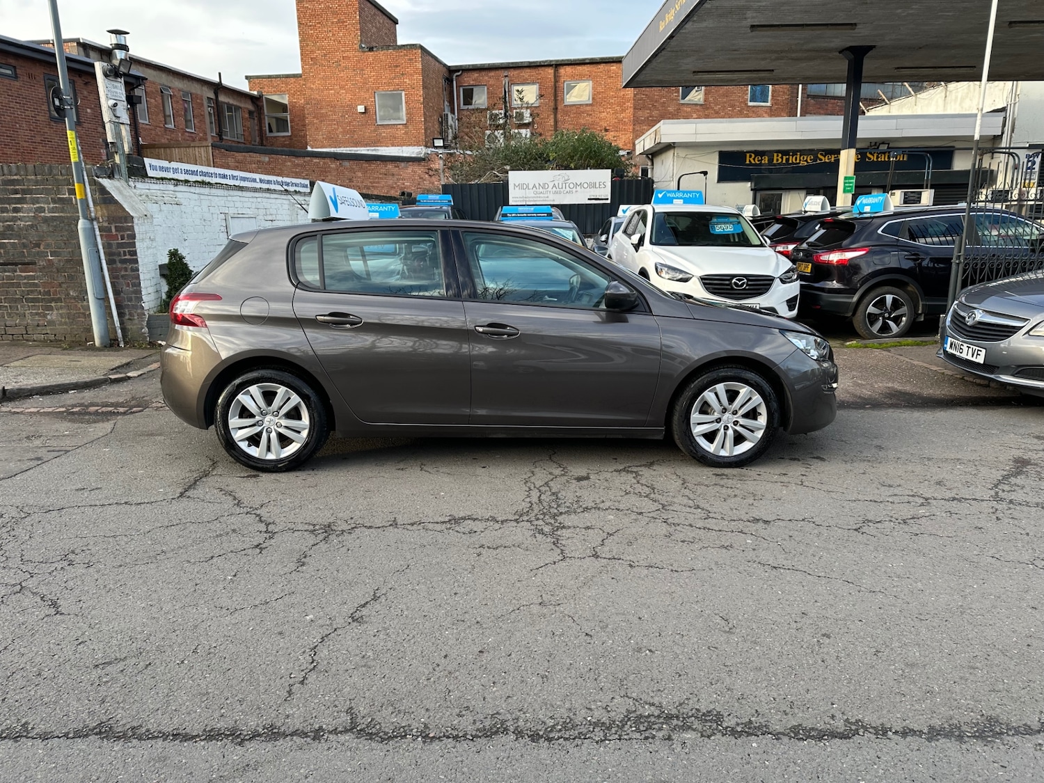 Used Peugeot 308 2015 for sale - 77039168: Photo 8