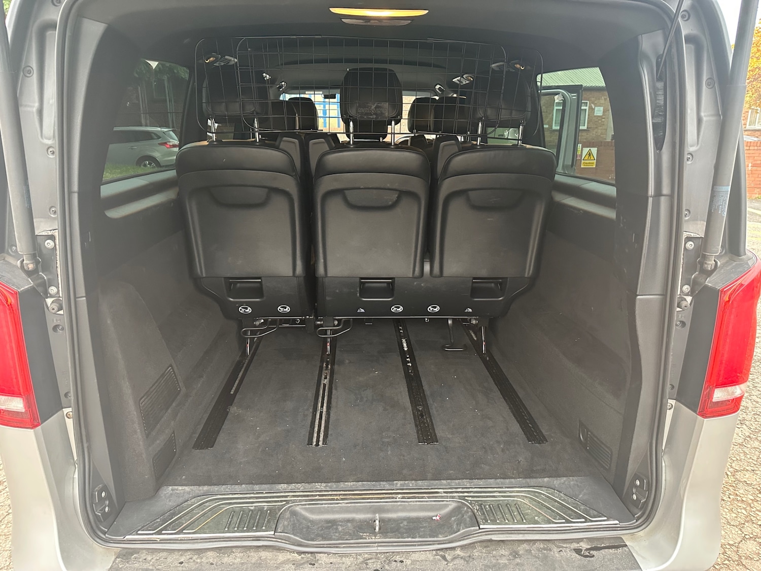 Used Mercedes-Benz V-Class 2019 for sale - 76440067: Photo 21