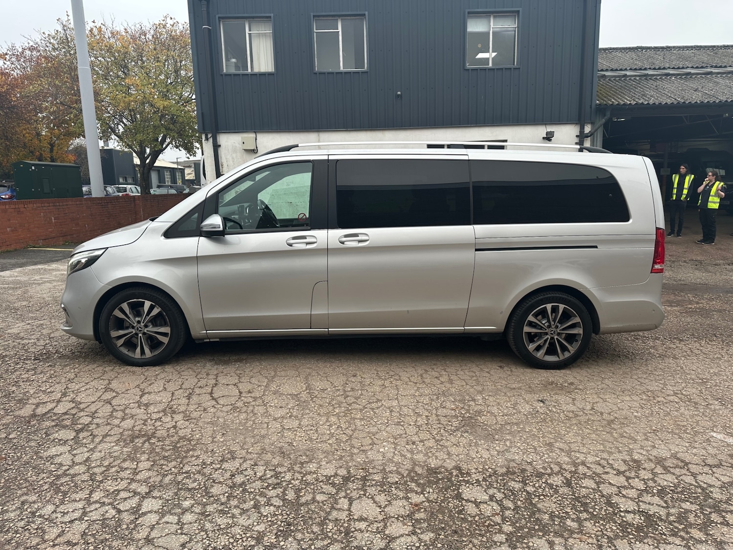 Used Mercedes-Benz V-Class 2019 for sale - 76440067: Photo 6