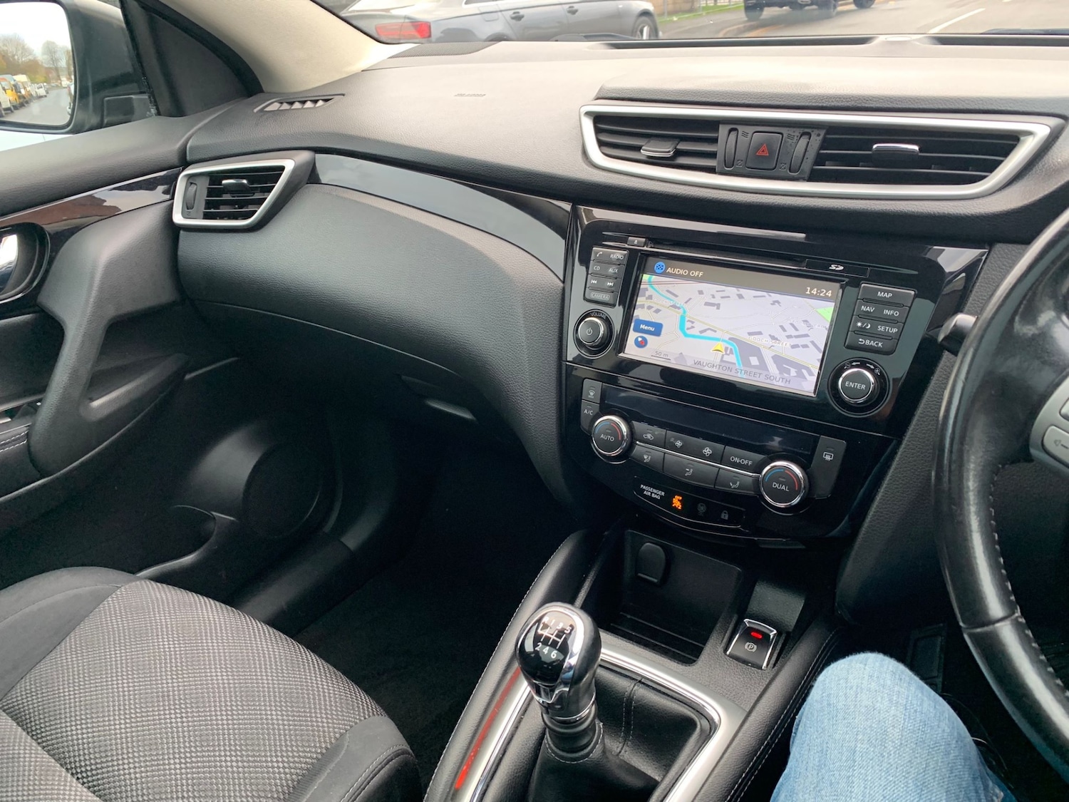 Used Nissan Qashqai 2017 for sale - 73190304: Photo 13