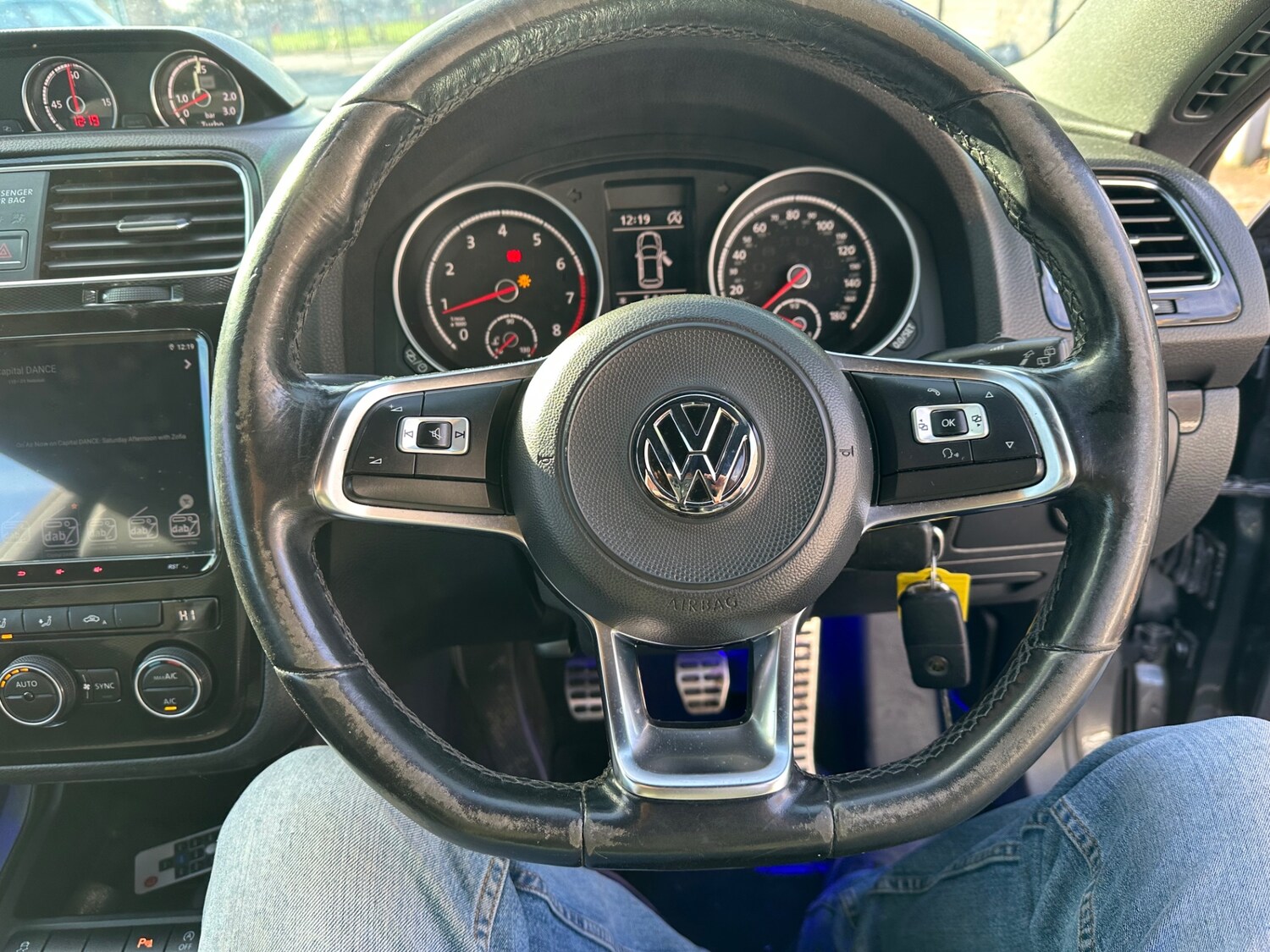 Used Volkswagen Scirocco 2016 for sale - 77565823: Photo 15