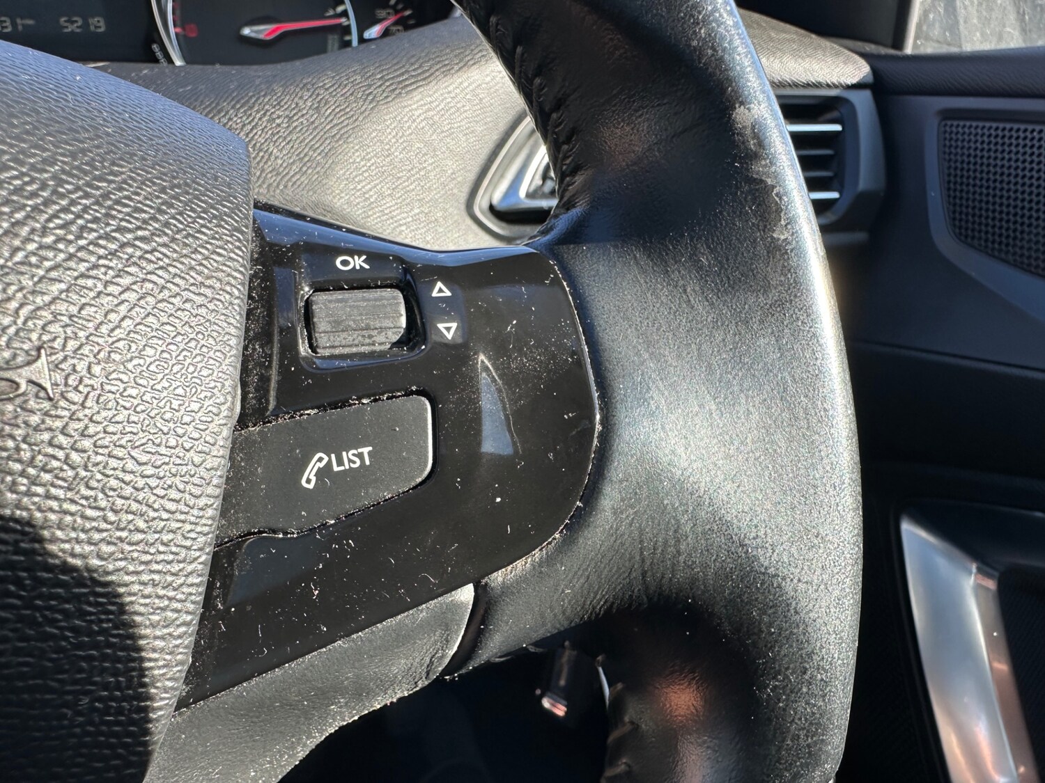 Used Peugeot 308 2018 for sale - 77565848: Photo 21