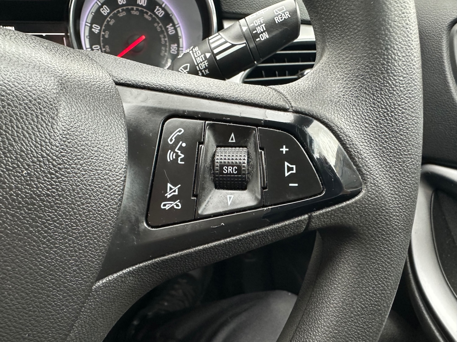 Used Vauxhall Astra 2015 for sale - 77782098: Photo 24