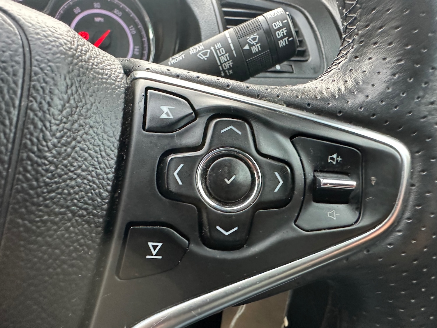 Used Vauxhall Insignia 2015 for sale - 77565819: Photo 22