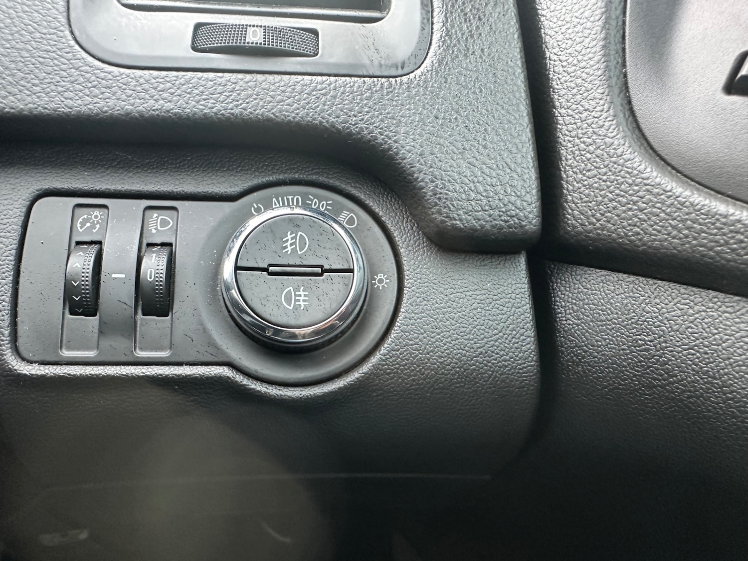 Used Vauxhall Insignia 2015 for sale - 77565819: Photo 24