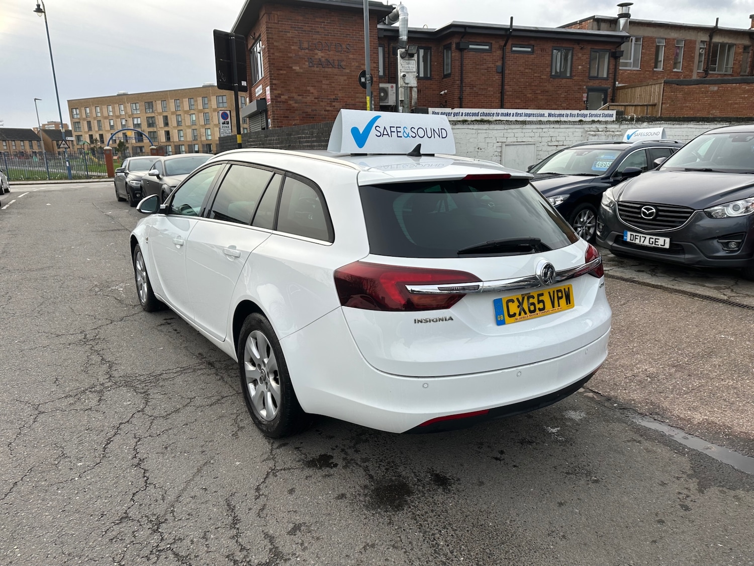 Used Vauxhall Insignia 2015 for sale - 77565819: Photo 7
