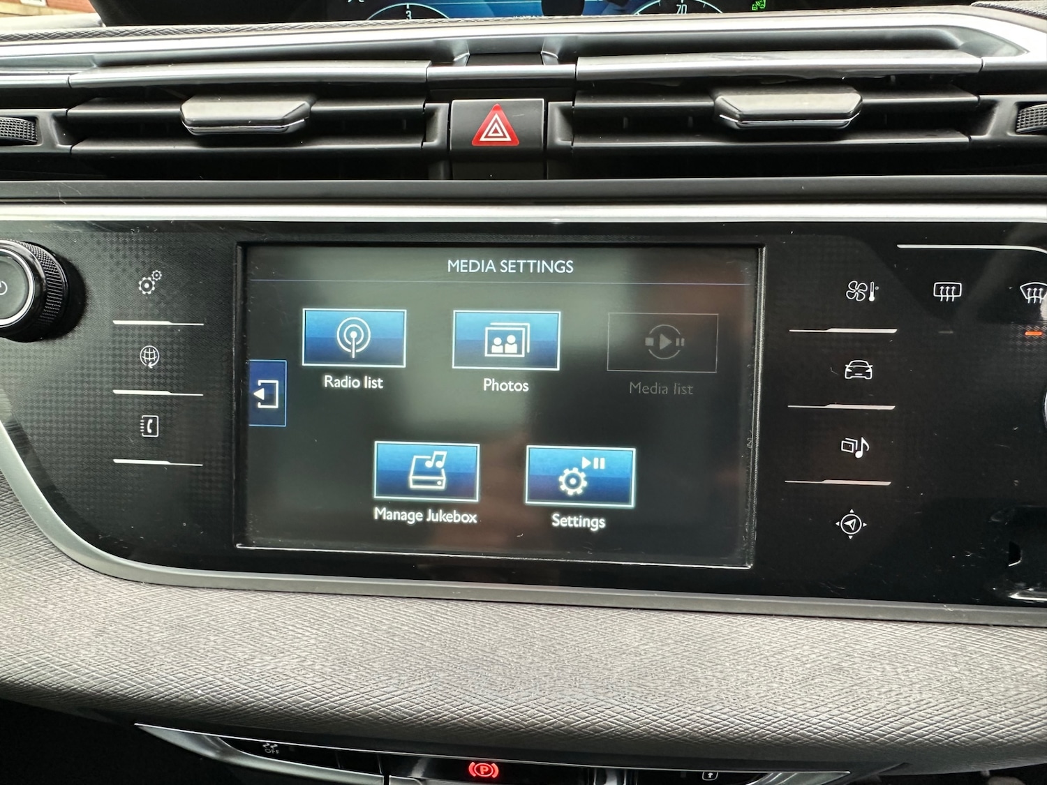 Used Citroen C4 Grand Picasso 2014 for sale - 76829580: Photo 16