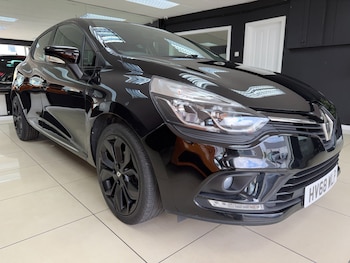 Used Renault Clio 2018 for sale - 78852933: Photo