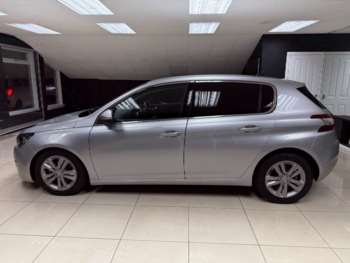 Used Peugeot 308 2016 for sale - 73818769: Photo