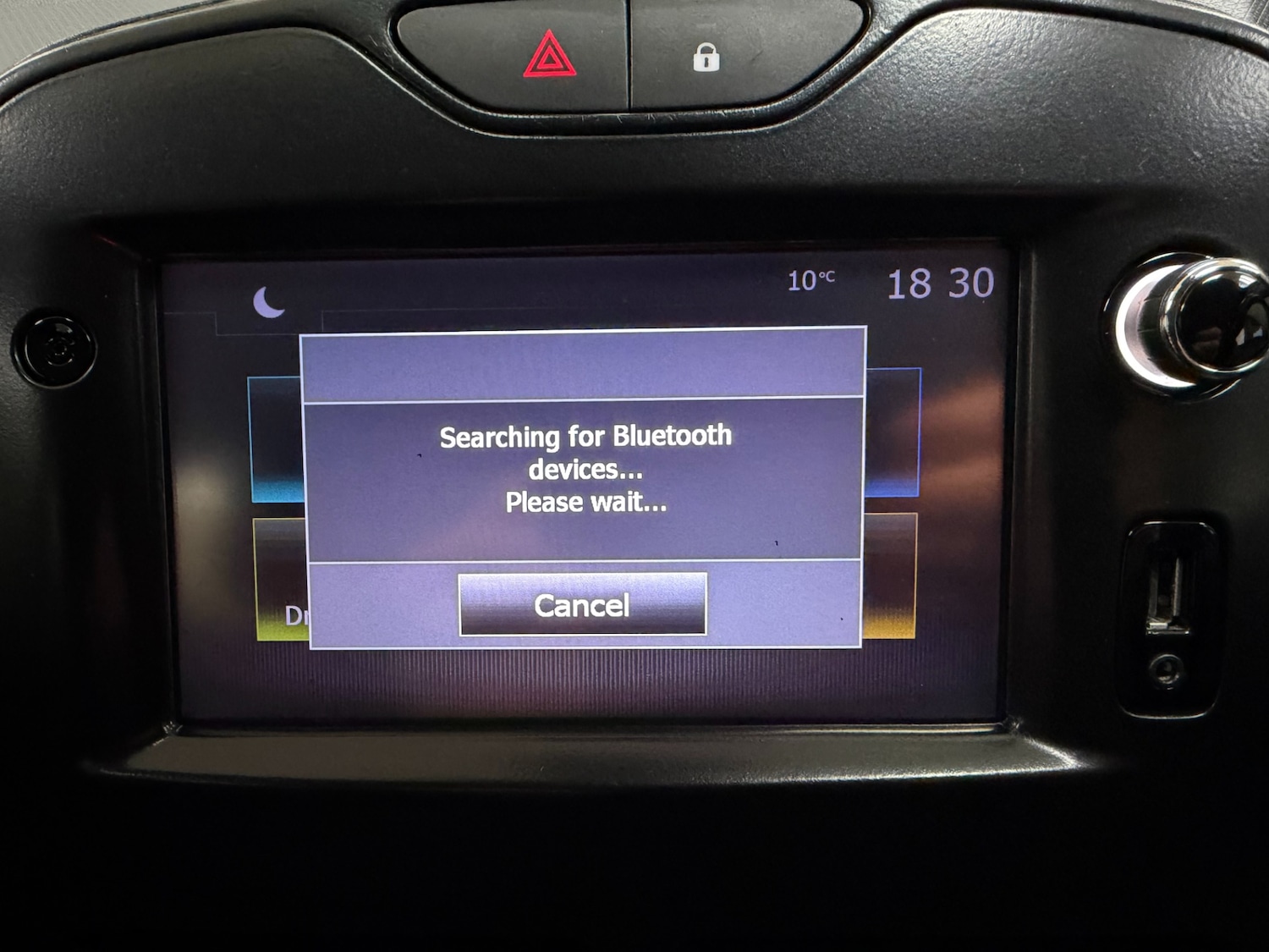 Used Renault Clio 2015 for sale - 77622770: Photo 14