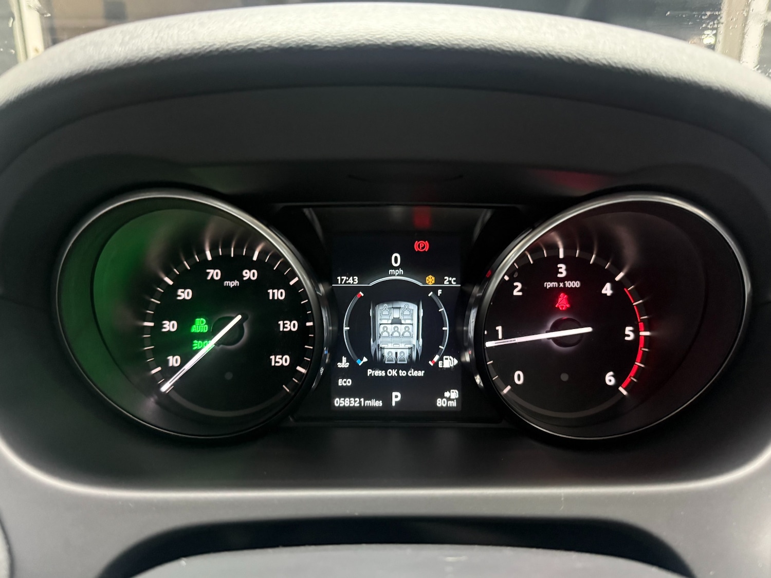 Used Land Rover Discovery Sport 2018 for sale - 77228544: Photo 14