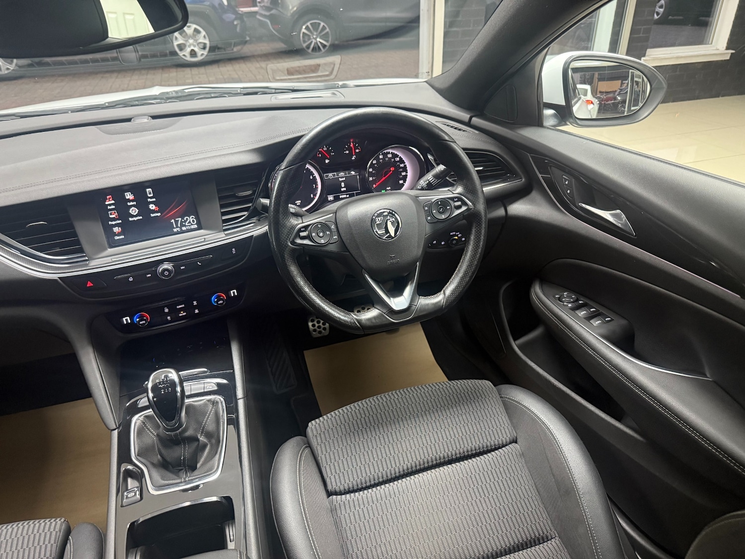 Used Vauxhall Insignia 2019 for sale - 76508083: Photo 10