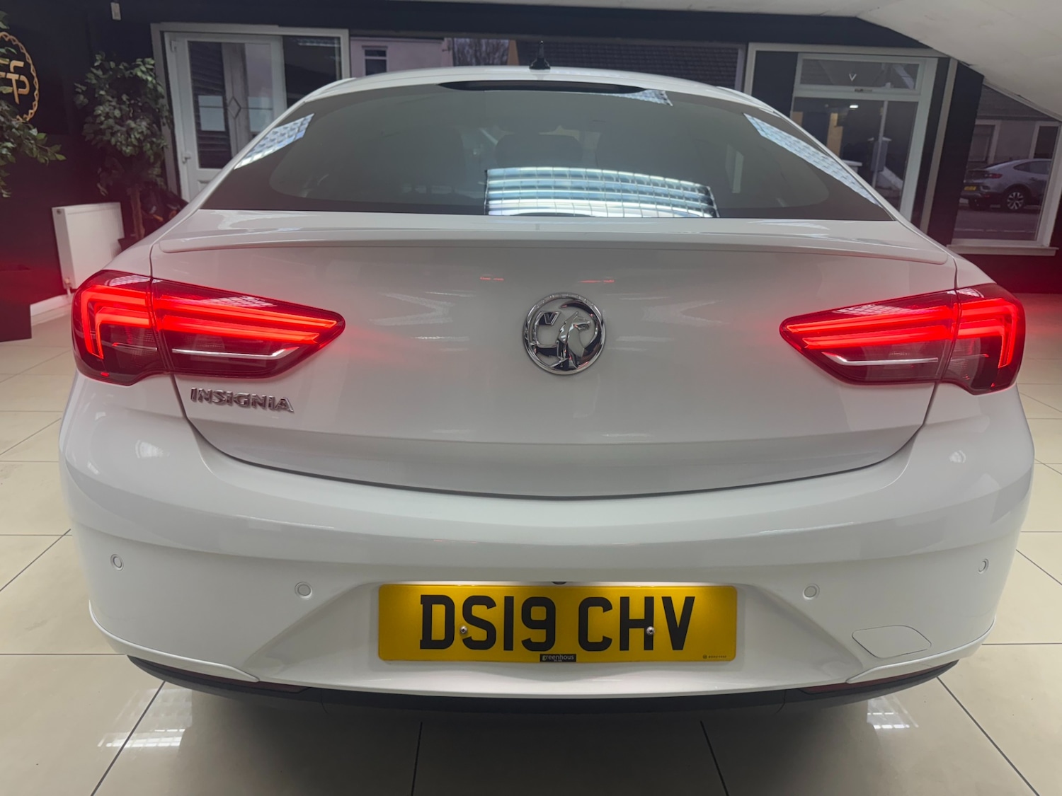 Used Vauxhall Insignia 2019 for sale - 76508083: Photo 8