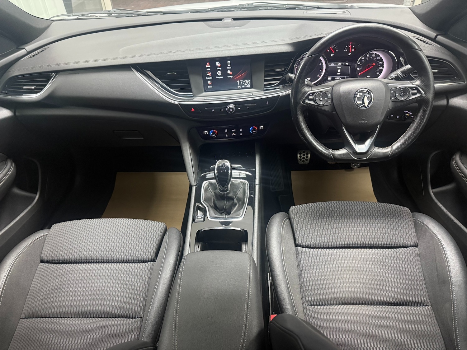 Used Vauxhall Insignia 2019 for sale - 76508083: Photo 9