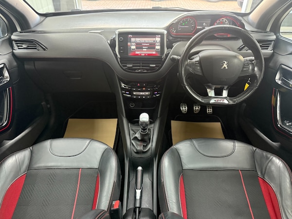 Used Peugeot 208 2016 for sale - 76222077: Photo 9