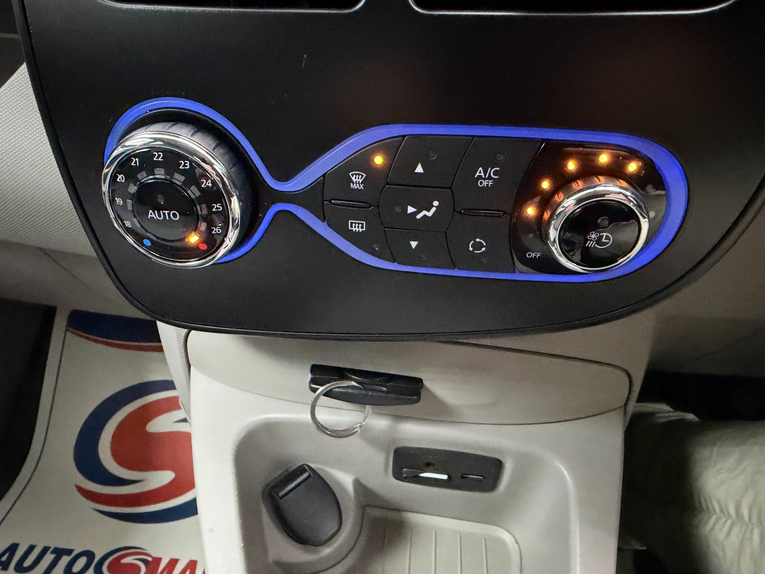 Used Renault Zoe 2016 for sale - 77934229: Photo 15