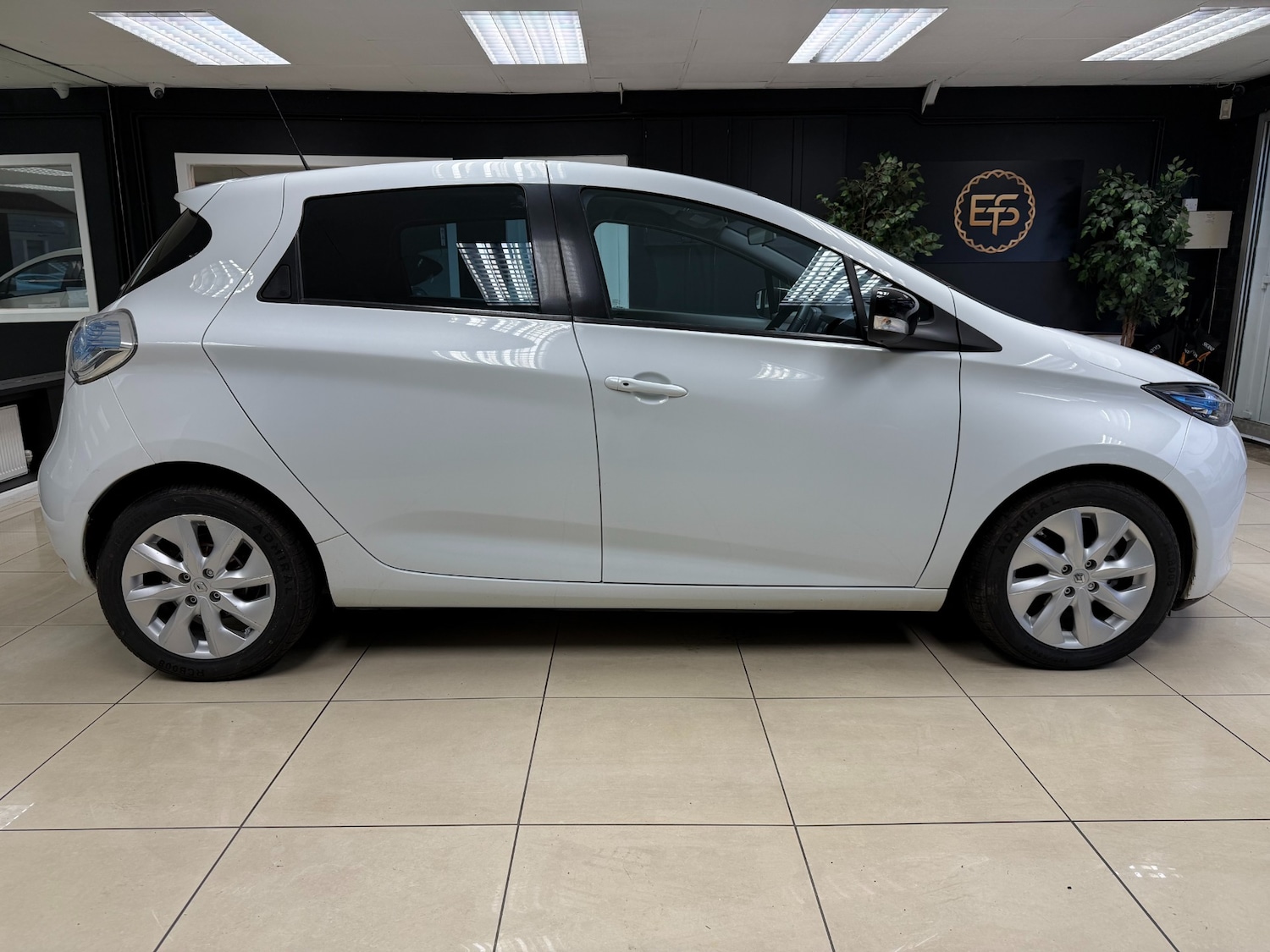 Used Renault Zoe 2016 for sale - 77934229: Photo 5