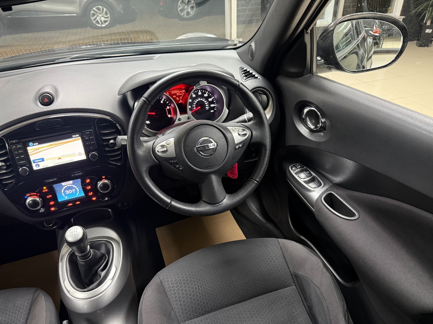 Used Nissan Juke 2013 for sale - 76271339: Photo 10